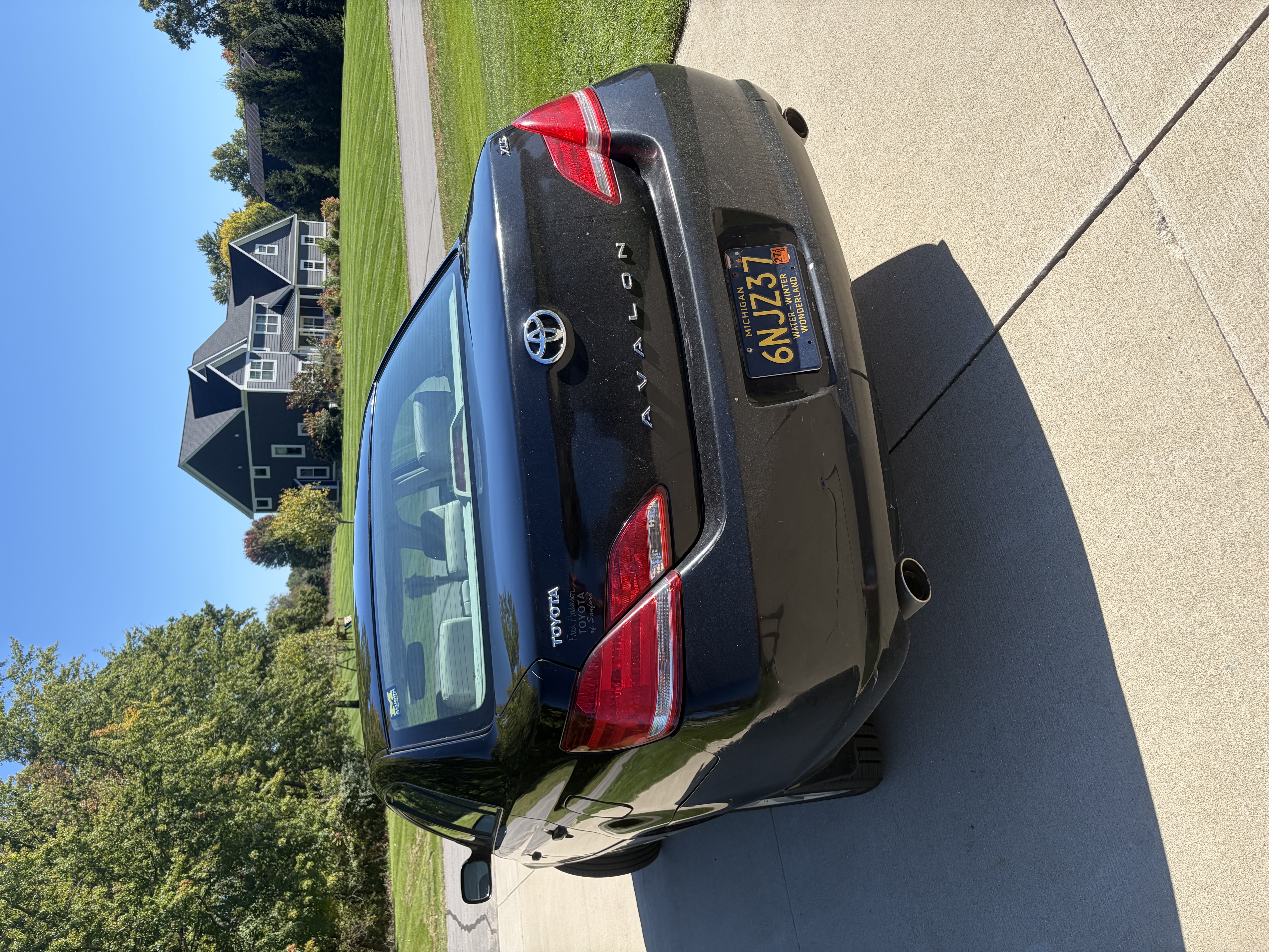 Used 2007 Toyota Avalon XLS FWD image 4