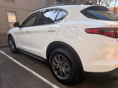 Used 2022 Alfa Romeo Stelvio Sprint AWD/4WD image 1
