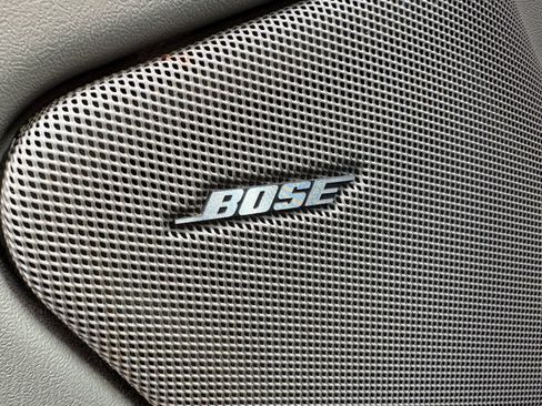 Used 2001 GMC Yukon Denali image 11