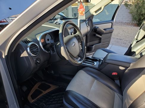 Used 2007 Ford Explorer Sport Trac Limited RWD image 14