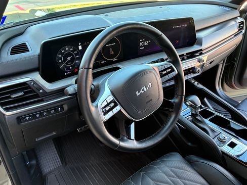 Used 2025 Kia Telluride SX X-Line AWD/4WD image 10