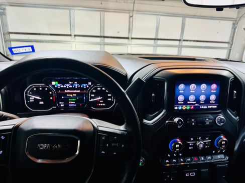Used 2020 GMC Sierra 1500 AT4 w/ AT4 Premium Package AWD/4WD image 27