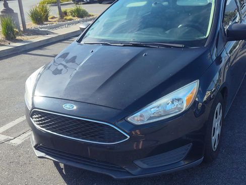 Used 2018 Ford Focus S FWD image 2