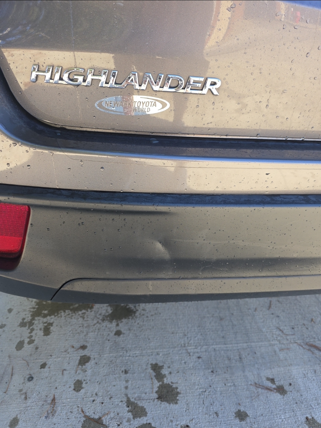 Used 2019 Toyota Highlander XLE AWD/4WD image 13