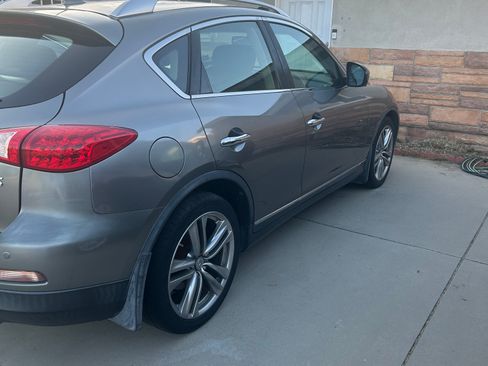 Used 2012 INFINITI EX35 Journey w/ Premium Pkg RWD image 2