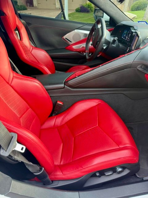 Used 2020 Chevrolet Corvette Stingray Premium Cpe w/ 3LT Preferred Equipment Group RWD image 13