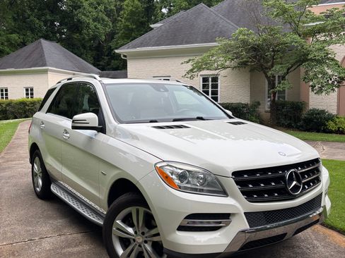 Used 2012 Mercedes-Benz ML 350 4MATIC image 1
