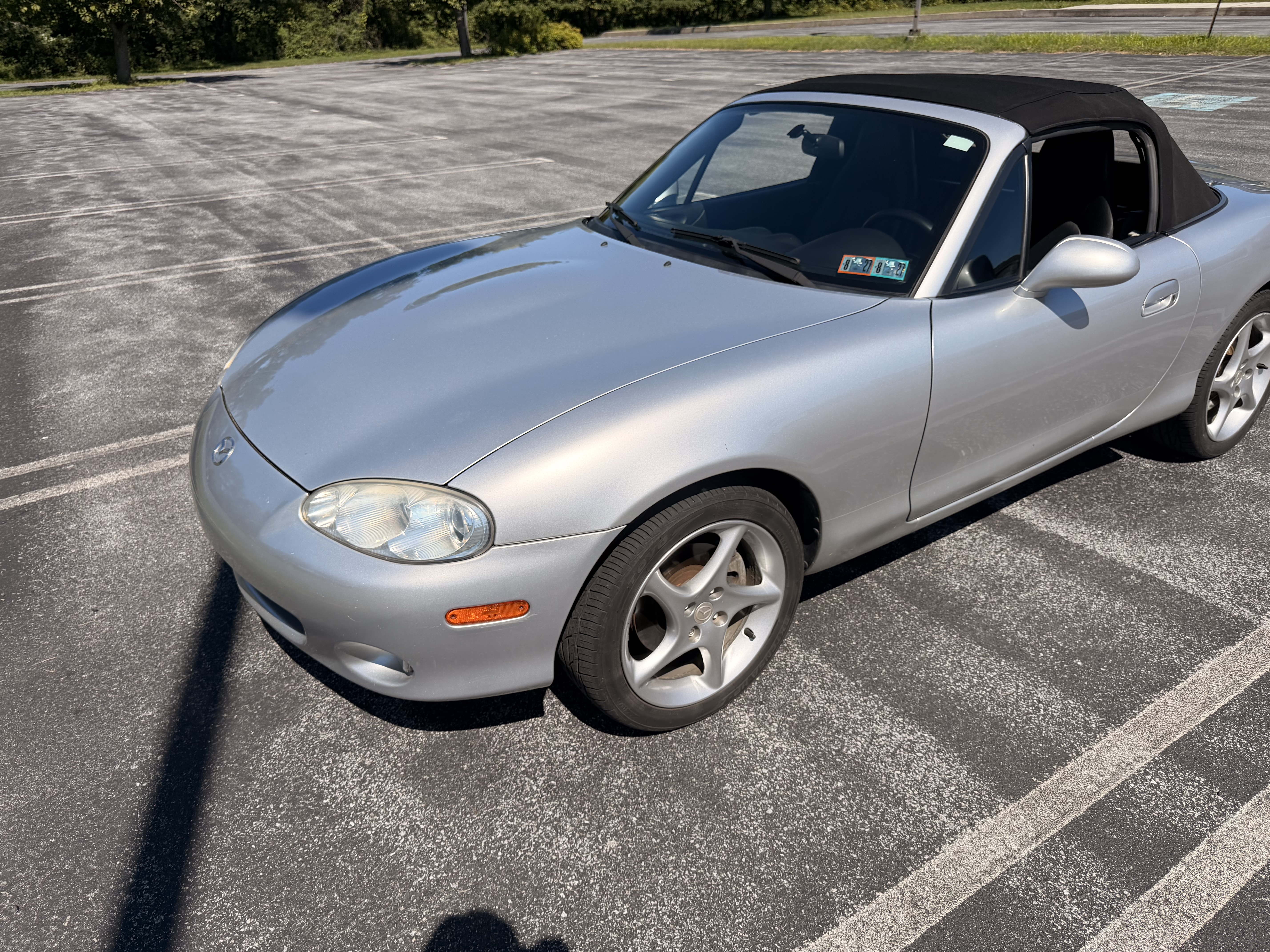 Used 2003 MAZDA MX-5 Miata LS RWD image 4