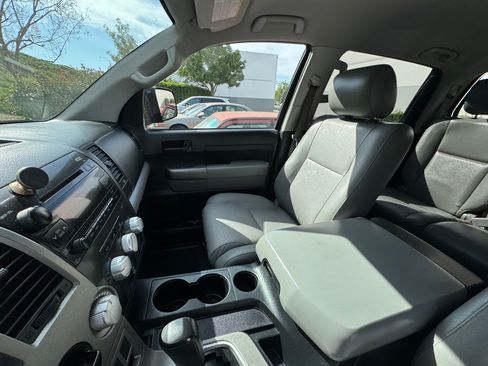 Used 2013 Toyota Tundra 2WD CrewMax image 14