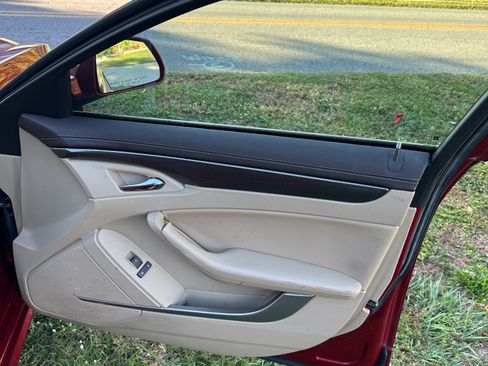 Used 2010 Cadillac CTS Performance image 22