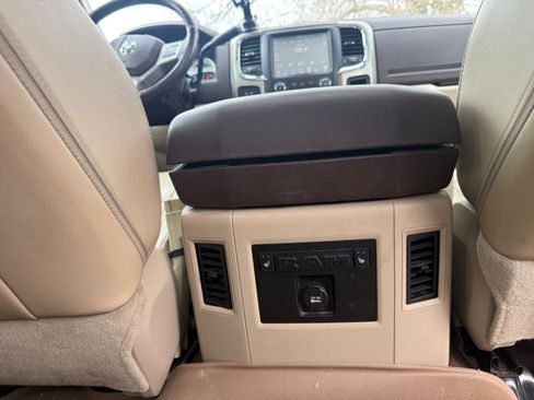 Used 2013 RAM 2500 Laramie w/ Convenience Group image 15