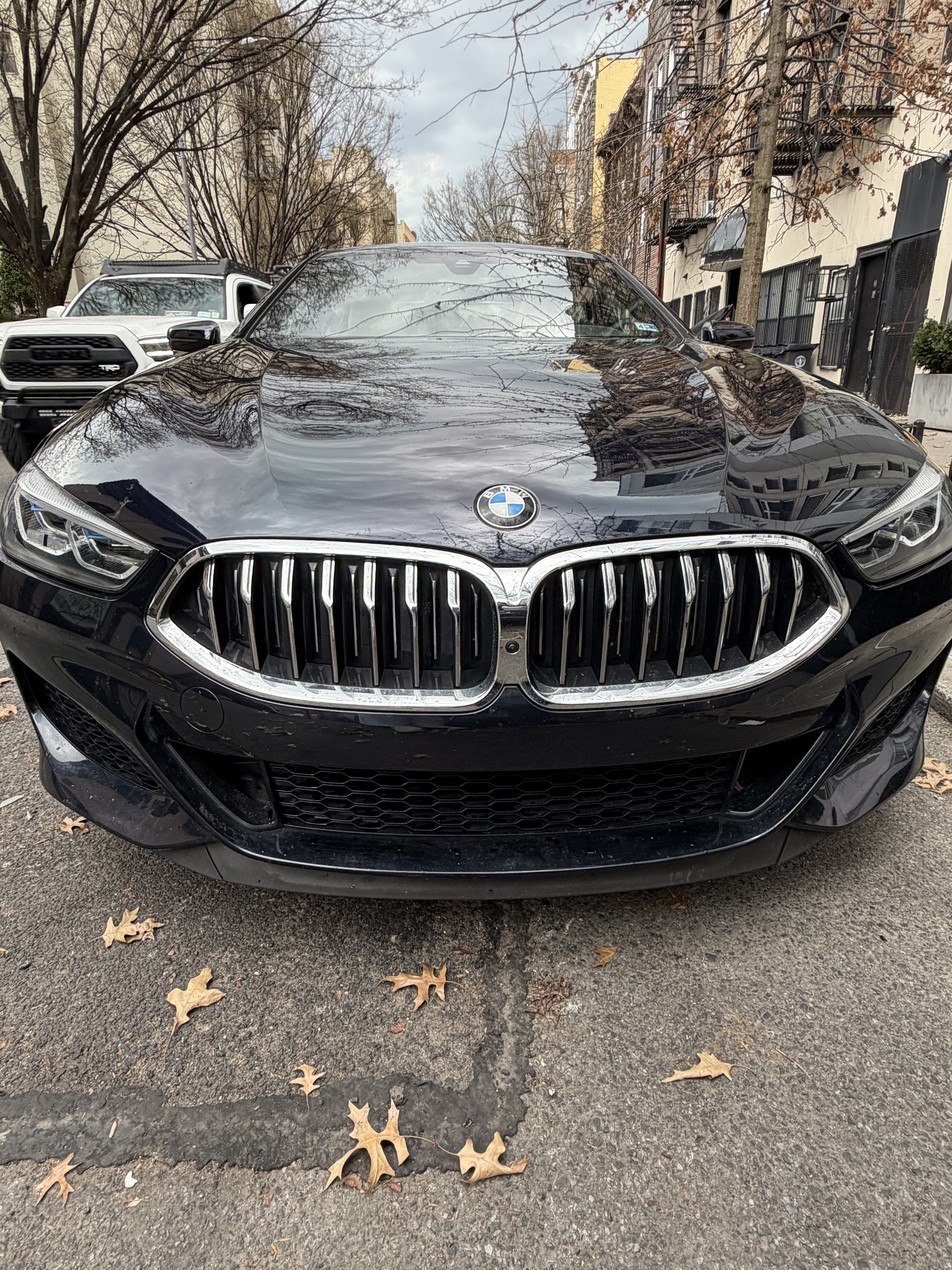 Used 2022 BMW M850i Gran Coupe xDrive w/ Comfort Seating Package AWD/4WD image 8