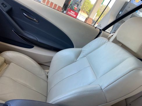 Used 2005 BMW 645Ci Convertible image 7