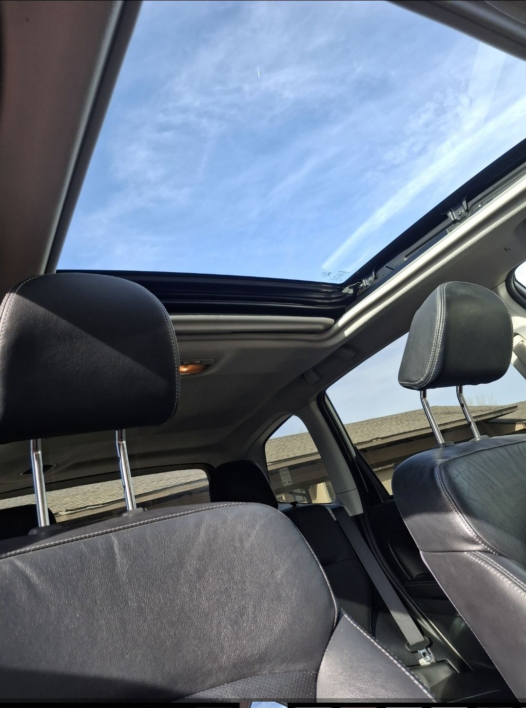 Used 2015 Subaru Forester 2.5i Limited AWD/4WD image 9