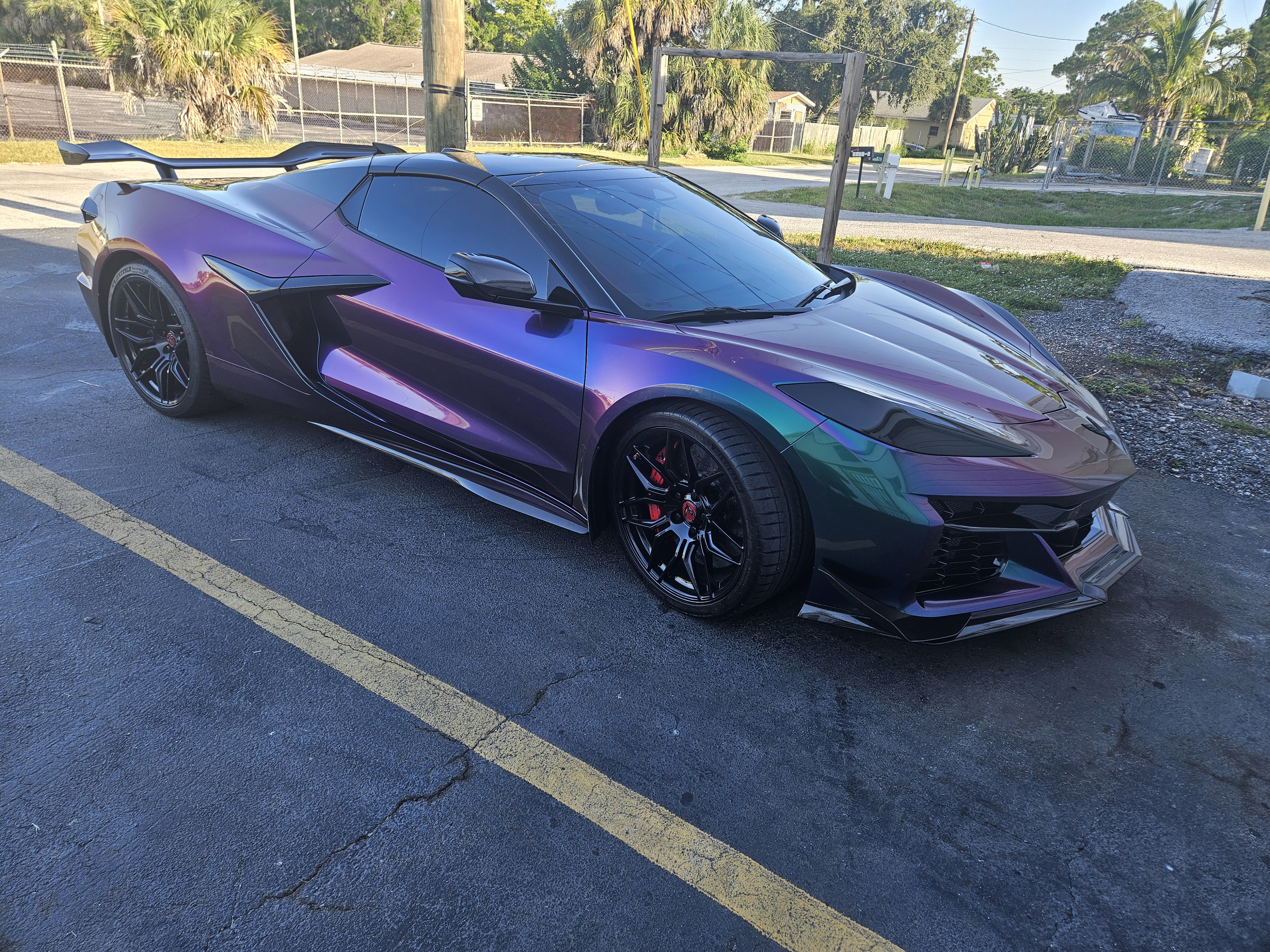 Used 2024 Chevrolet Corvette Z06 w/ Z07 Performance Package RWD image 25