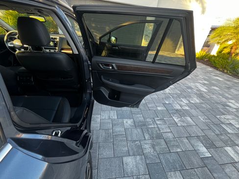 Used 2015 Subaru Outback 2.5i Limited image 13