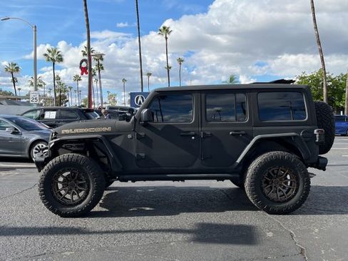 Used 2021 Jeep Wrangler Unlimited Rubicon image 1