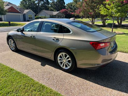 Used 2017 Chevrolet Malibu LT w/ Leather Package