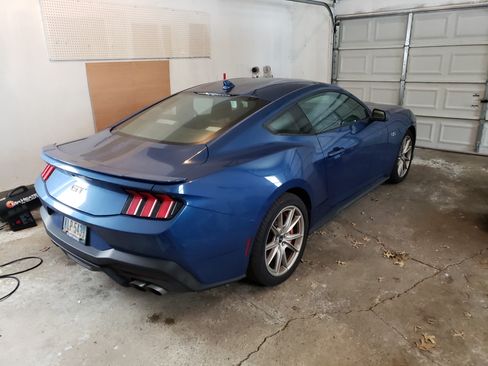 Used 2024 Ford Mustang GT Premium image 8