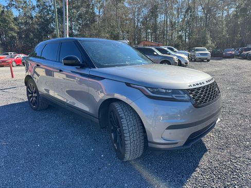 Used 2020 Land Rover Range Rover Velar S image 4