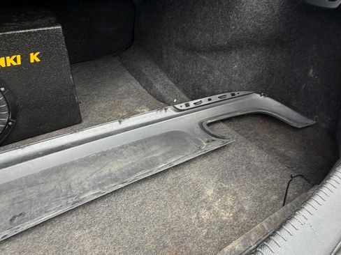 Used 2018 Chrysler 300 Touring AWD/4WD image 18