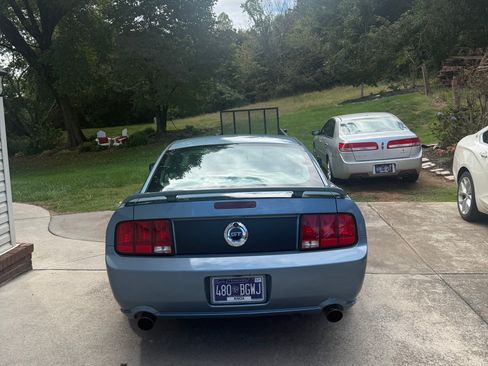 Used 2006 Ford Mustang GT Premium image 9