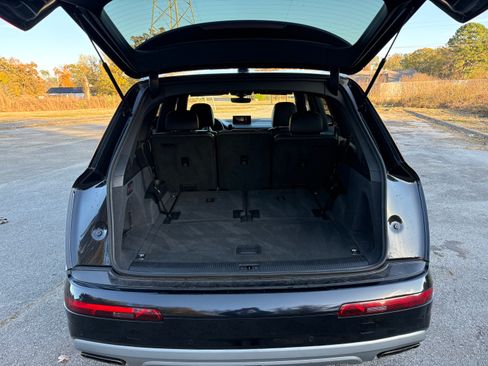 Used 2017 Audi Q7 3.0T Premium image 9