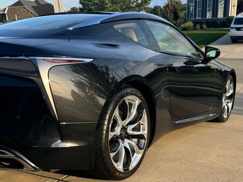Used 2018 Lexus LC 500 Coupe w/ Sport Package RWD image 6