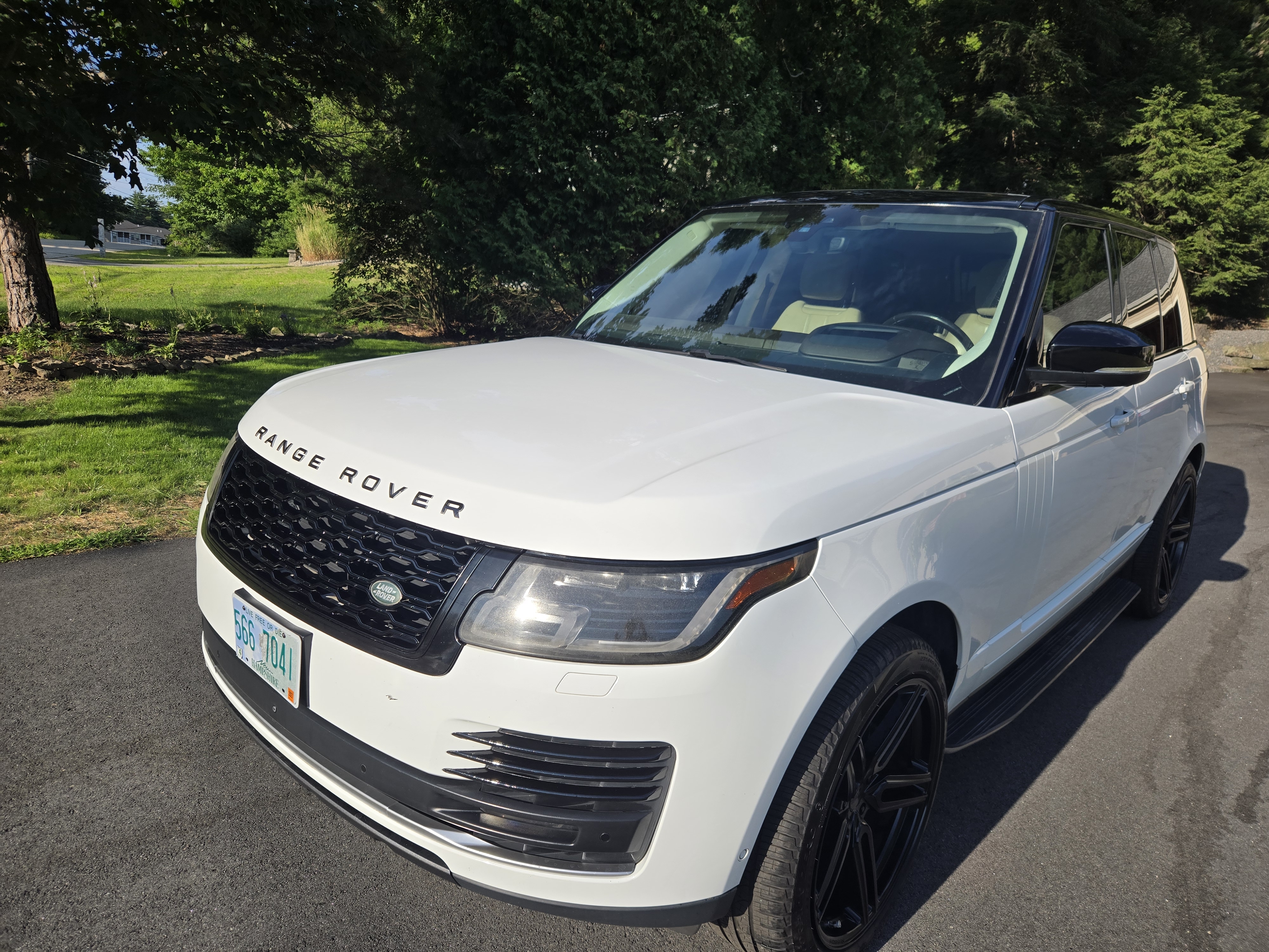 Used 2018 Land Rover Range Rover HSE AWD/4WD image 8