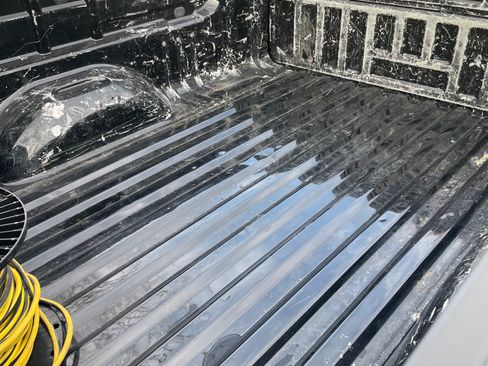 Used 2018 GMC Canyon SLE image 5