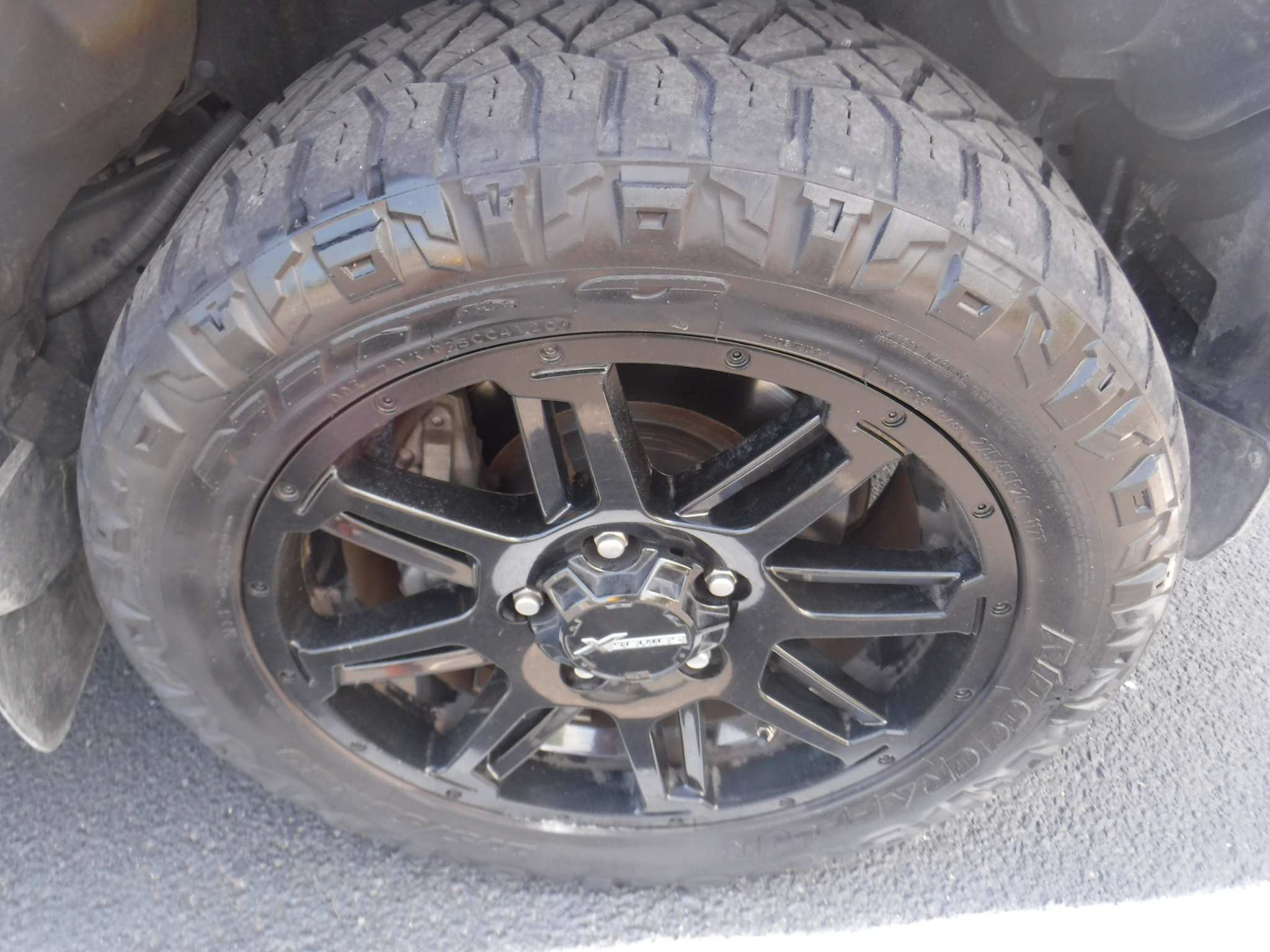 Used 2021 Toyota Tundra SR5 w/ SR5 Upgrade Package AWD/4WD image 21