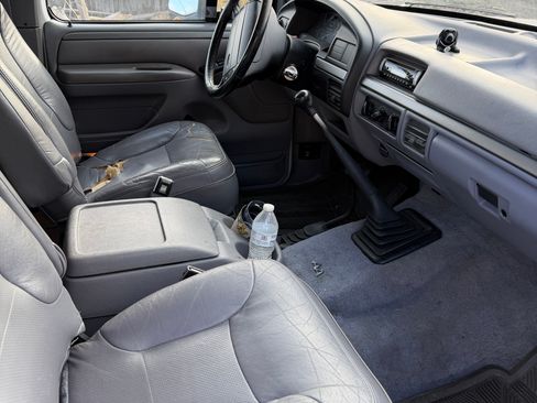 Used 1994 Ford Bronco AWD/4WD image 9