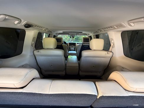 Used 2019 INFINITI QX80 Luxe w/ Proactive Package RWD image 12