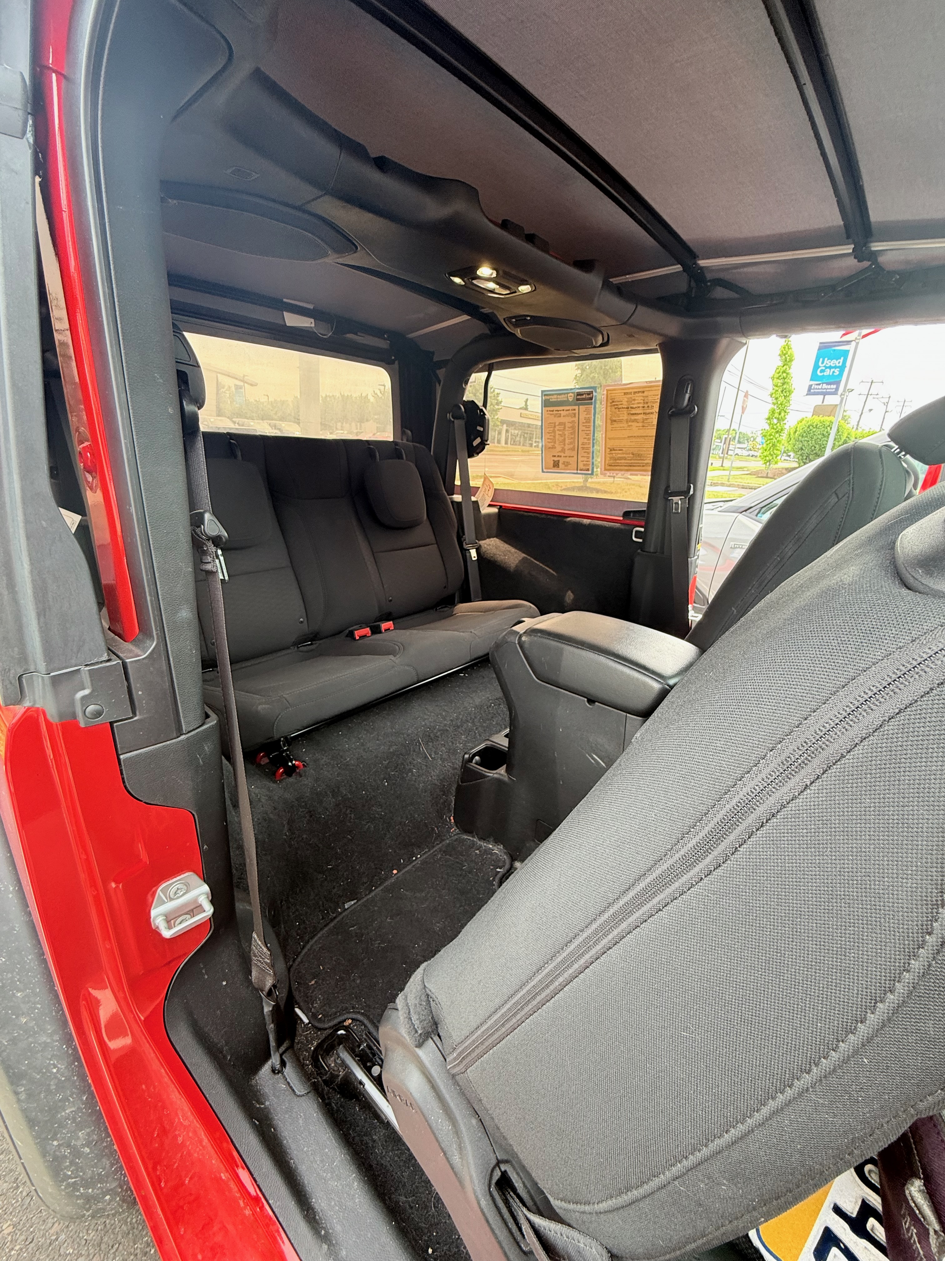 Used 2021 Jeep Wrangler Sport AWD/4WD image 17