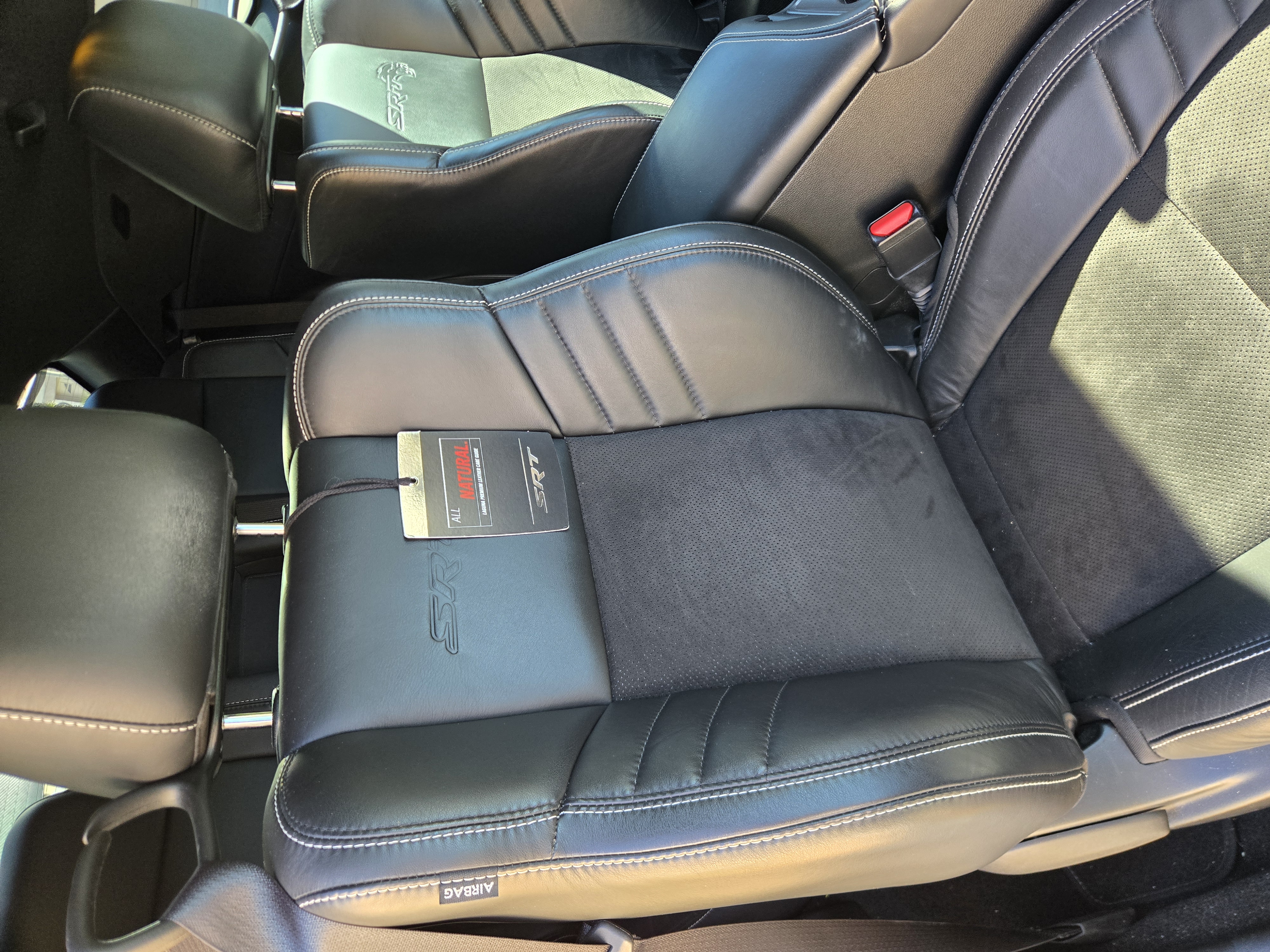 Used 2023 Dodge Challenger SRT Hellcat RWD image 11
