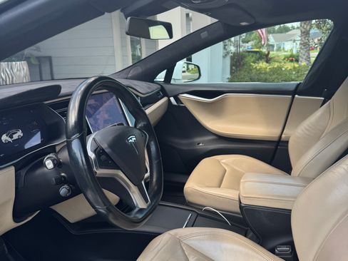 Used 2016 Tesla Model S 90D AWD/4WD image 4