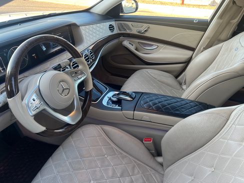 Used 2018 Mercedes-Benz S 560 4MATIC Sedan image 12