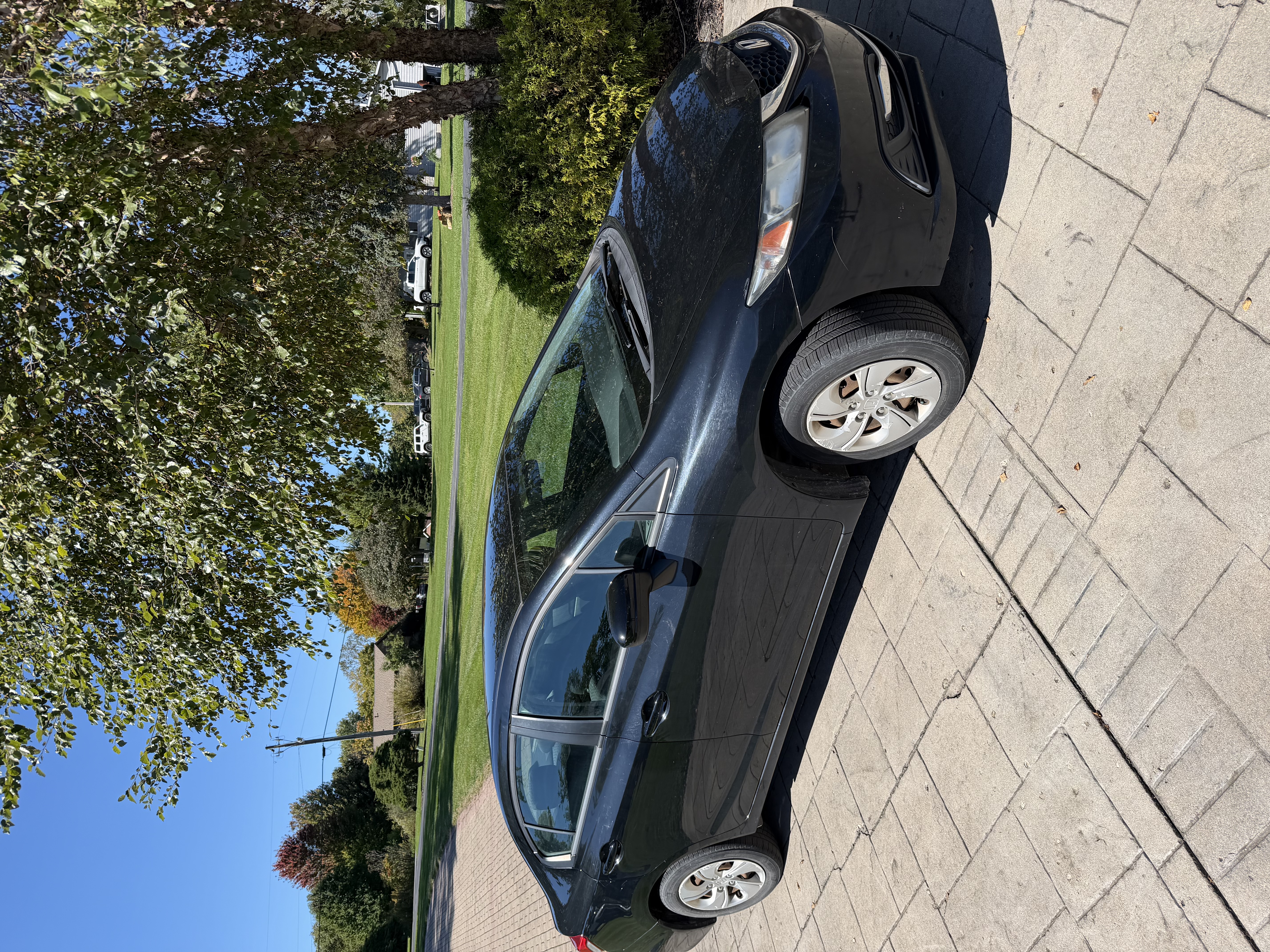 Used 2015 Honda Civic LX image 1
