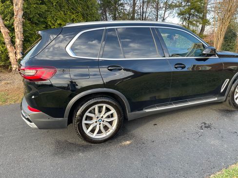 Used 2023 BMW X5 xDrive40i w/ Luxury Seating Package image 11