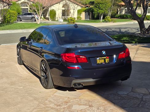 Used 2011 BMW 550i Sedan image 4
