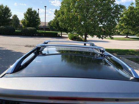 Used 2011 Mercedes-Benz GL 550 4MATIC image 6