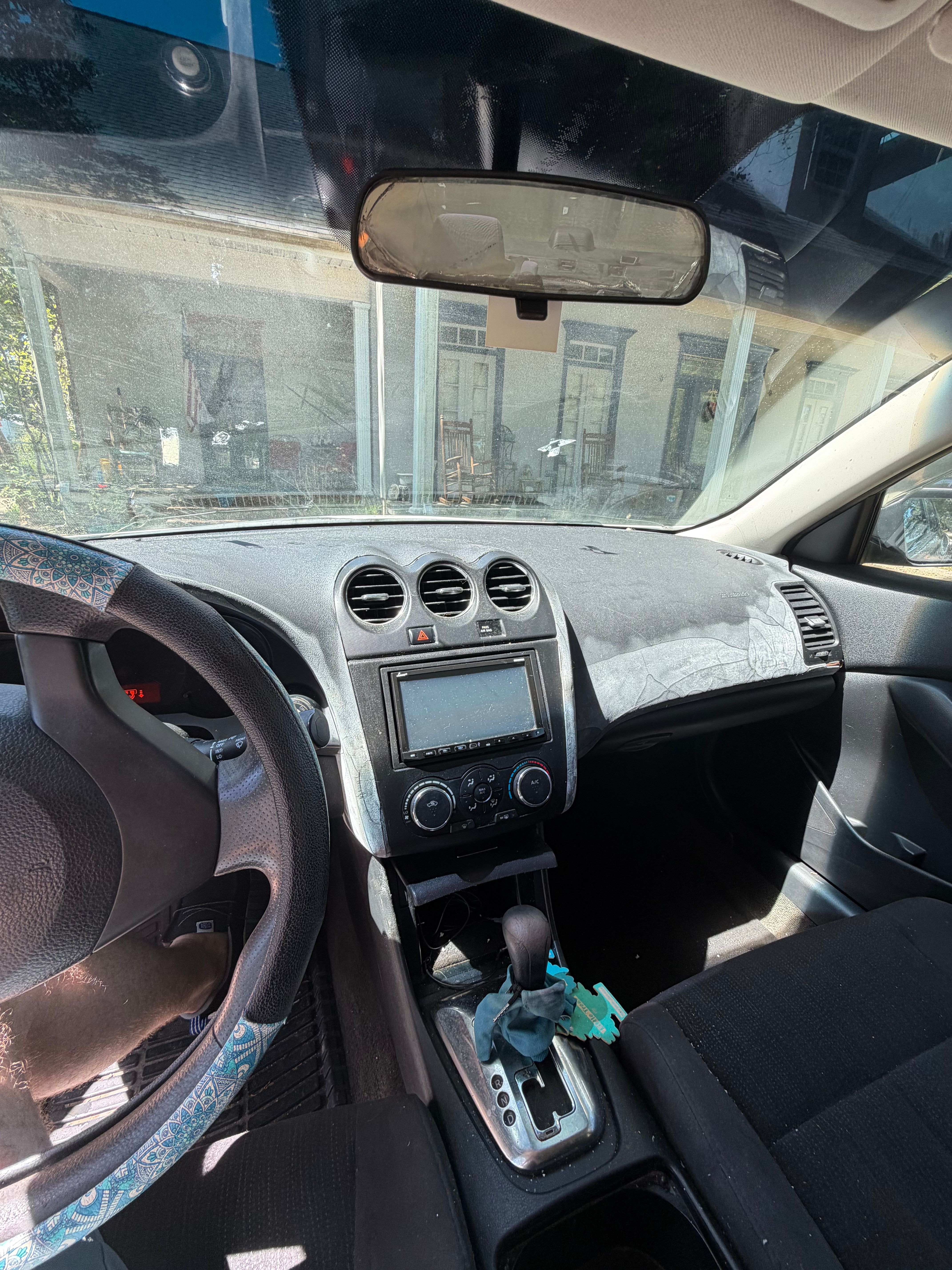 Used 2011 Nissan Altima 2.5 S FWD image 9