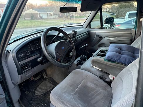 Used 1995 Ford F350 2WD Crew Cab image 10