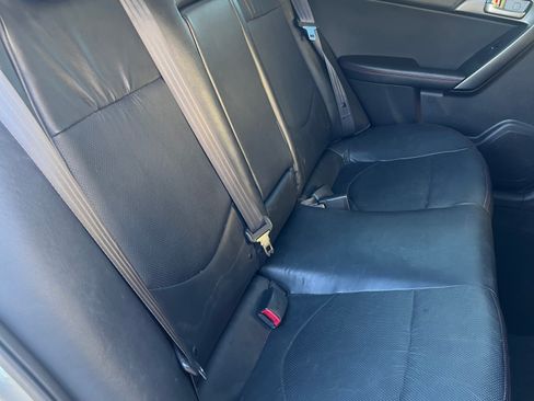 Used 2012 Kia Forte SX w/ Tech Pkg FWD image 12