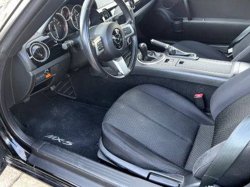Used 2007 MAZDA MX-5 Miata Touring image 5