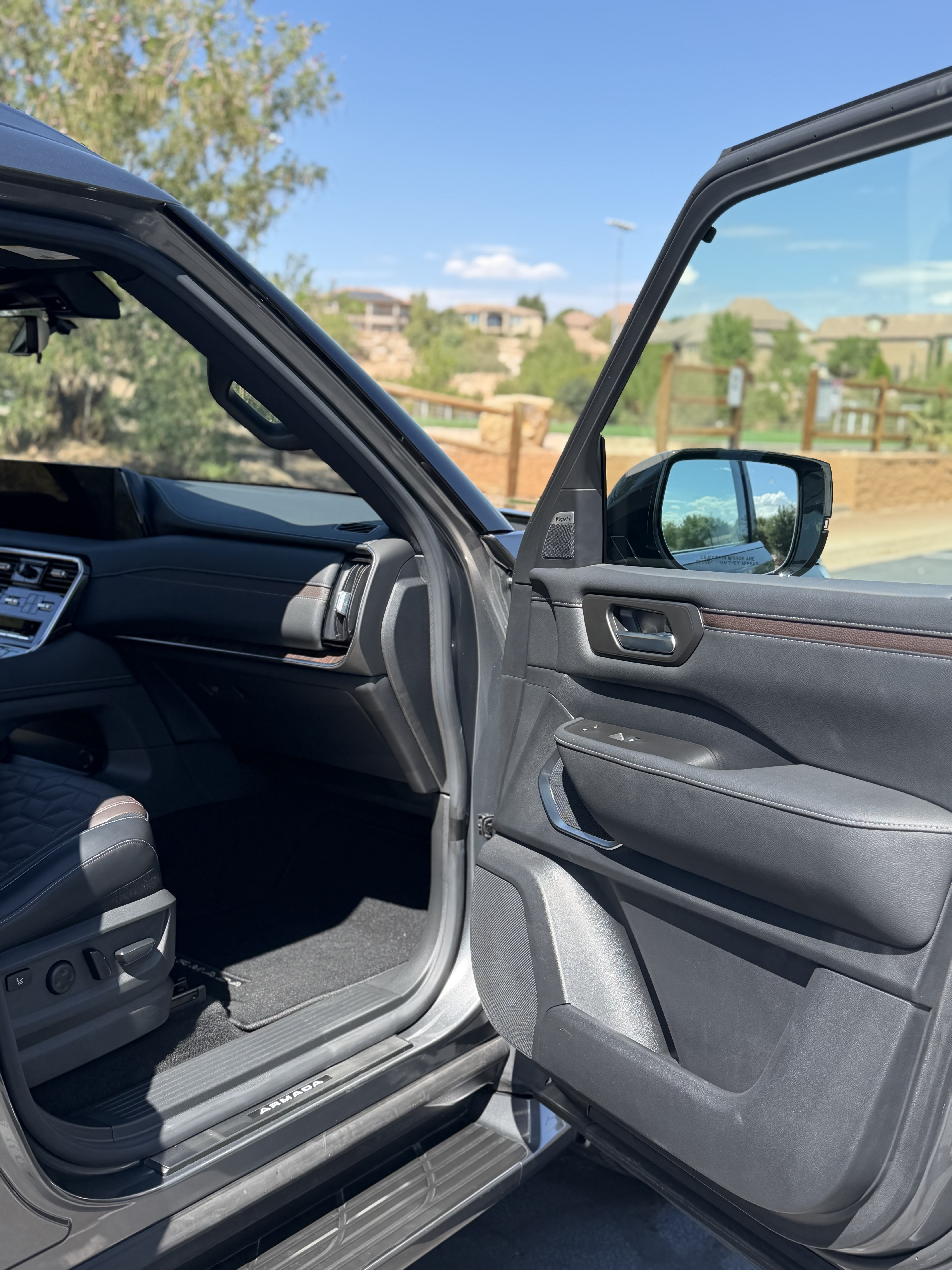 Used 2026 Nissan Armada Platinum Reserve AWD/4WD image 29