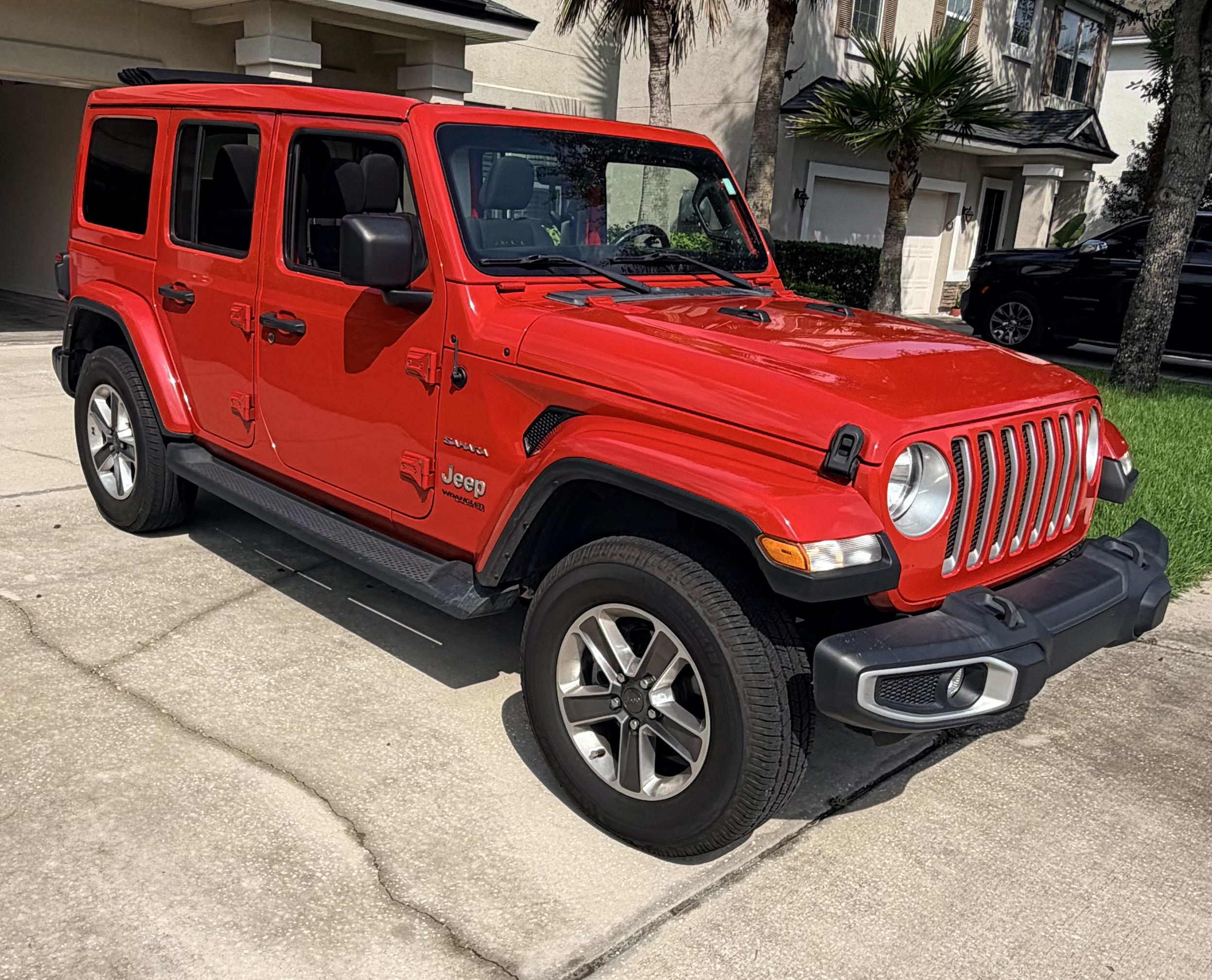 Used 2021 Jeep Wrangler Unlimited Sahara AWD/4WD image 2