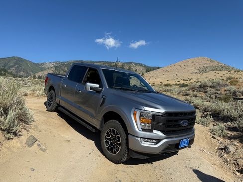 Used 2023 Ford F150 Lariat AWD/4WD image 2