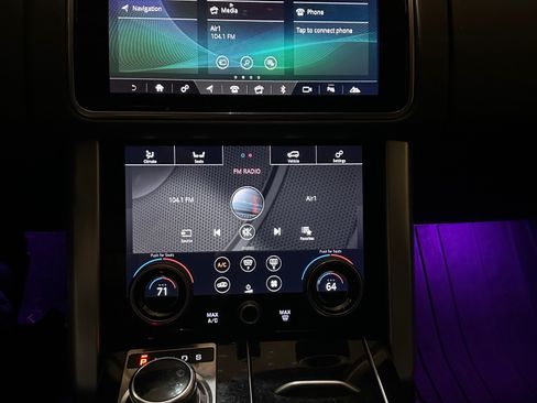 Used 2019 Land Rover Range Rover HSE image 12