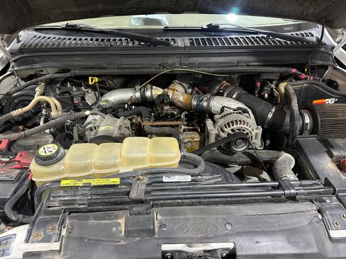 Used 2002 Ford F350 Long Bed image 18